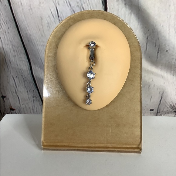 Clip-On Belly Button Ring - Picture 3 of 3